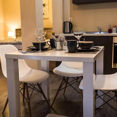 Top Apartment * Ni